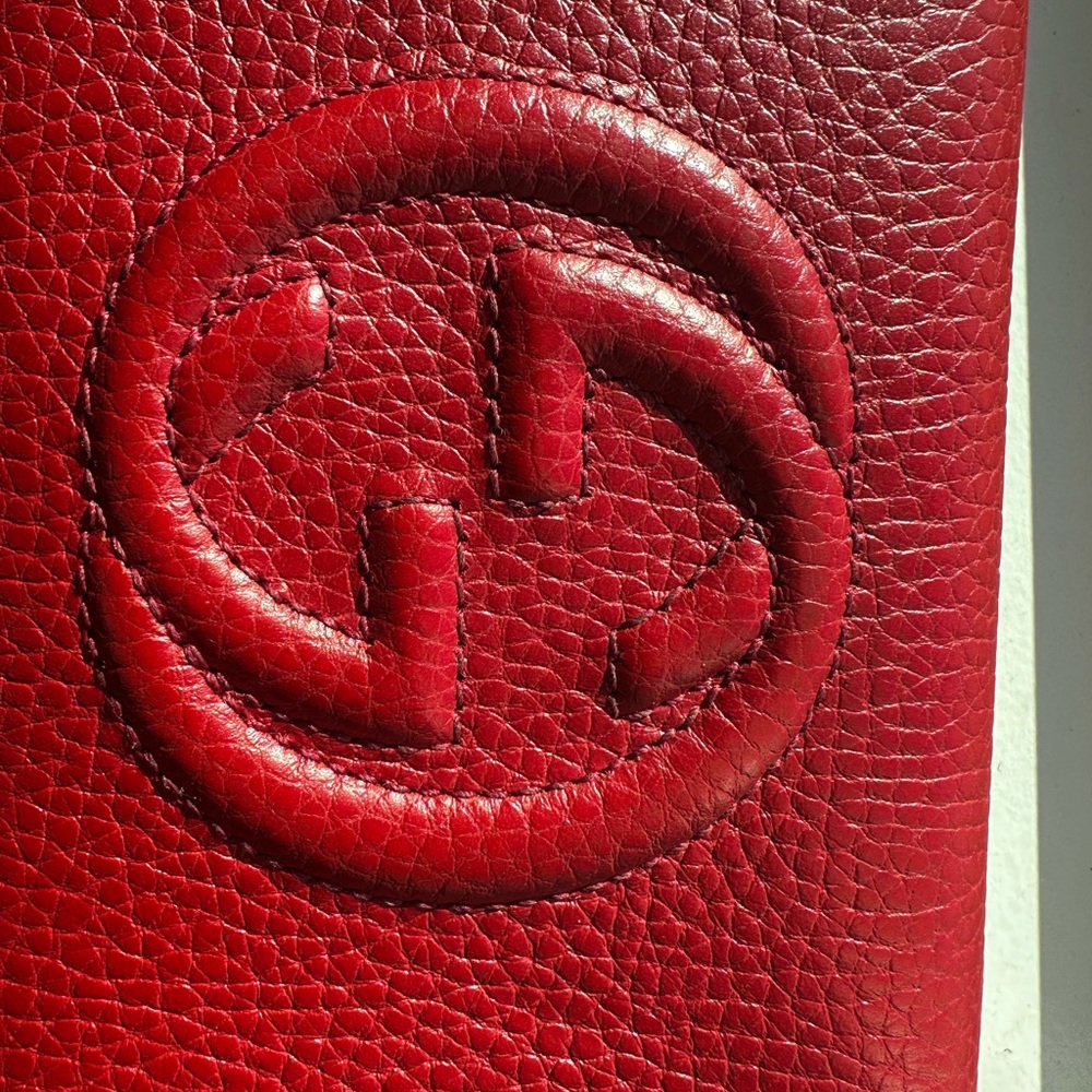 GUCCI Soho Leather Women's Red Long Zip Wallet 
100% authentic - Picture 2 of 9